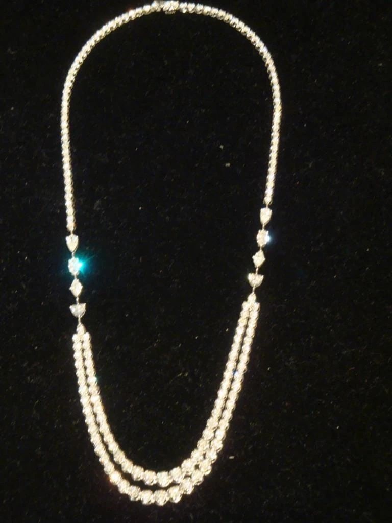 18KT 2 STRAND CERTIFIED 7.5 CT DIAMOND NECKLACE (1 of 2)