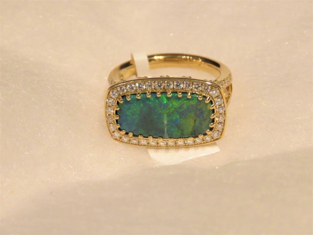18KT GOLD LARGE BLACK OPAL DIAMOND RING! (1 of 1)