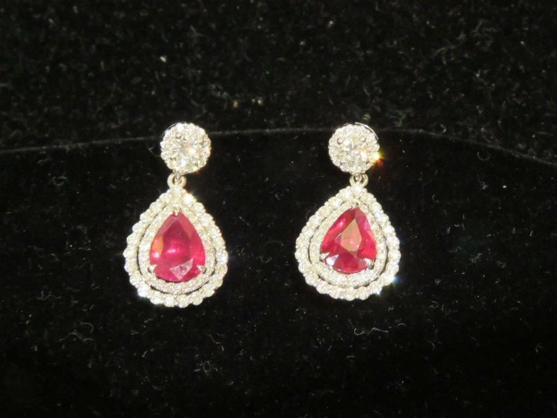 18KT GOLD GORGEOUS 3.50CT GIA RUBY DIAMOND DANGLE EARRINGS (1 of 2)
