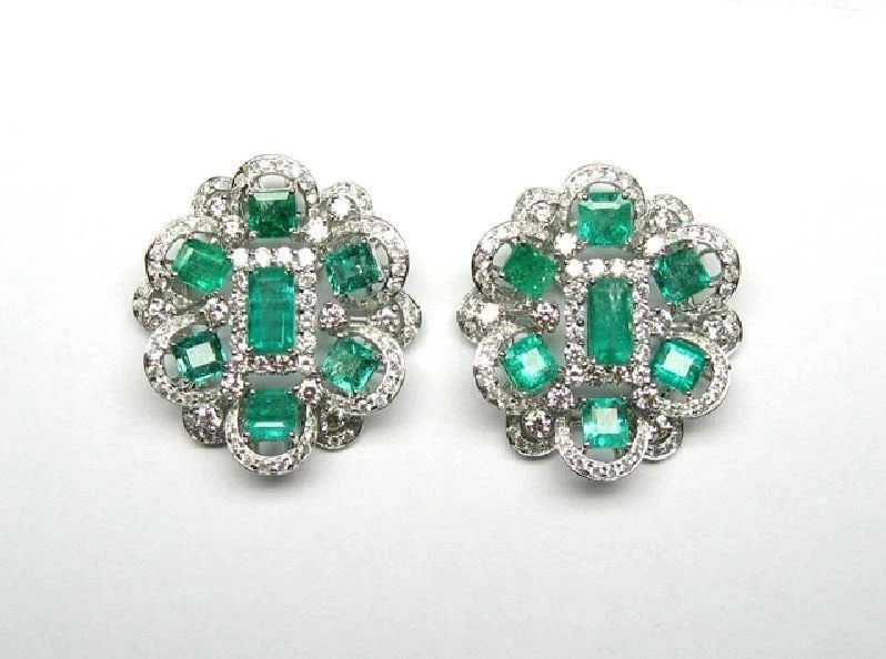 18KT GOLD 12CT RARE GORGEOUS DIAMOND & EMERALD EARRINGS (1 of 2)
