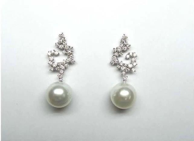 18KT LARGE 13-14MM SOUTH SEA PEARL DIAMOND DANGLE EARRINGS (1 of 2)
