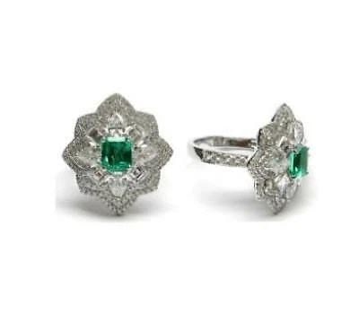 18KT GORGEOUS COLOMBIAN EMERALD DIAMOND RING (1 of 2)