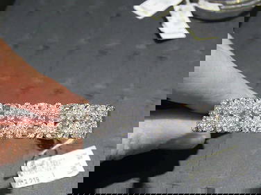 18KT GOLD FANCY CUT DIAMOND CUFF BANGLE BRACELET (1 of 2)