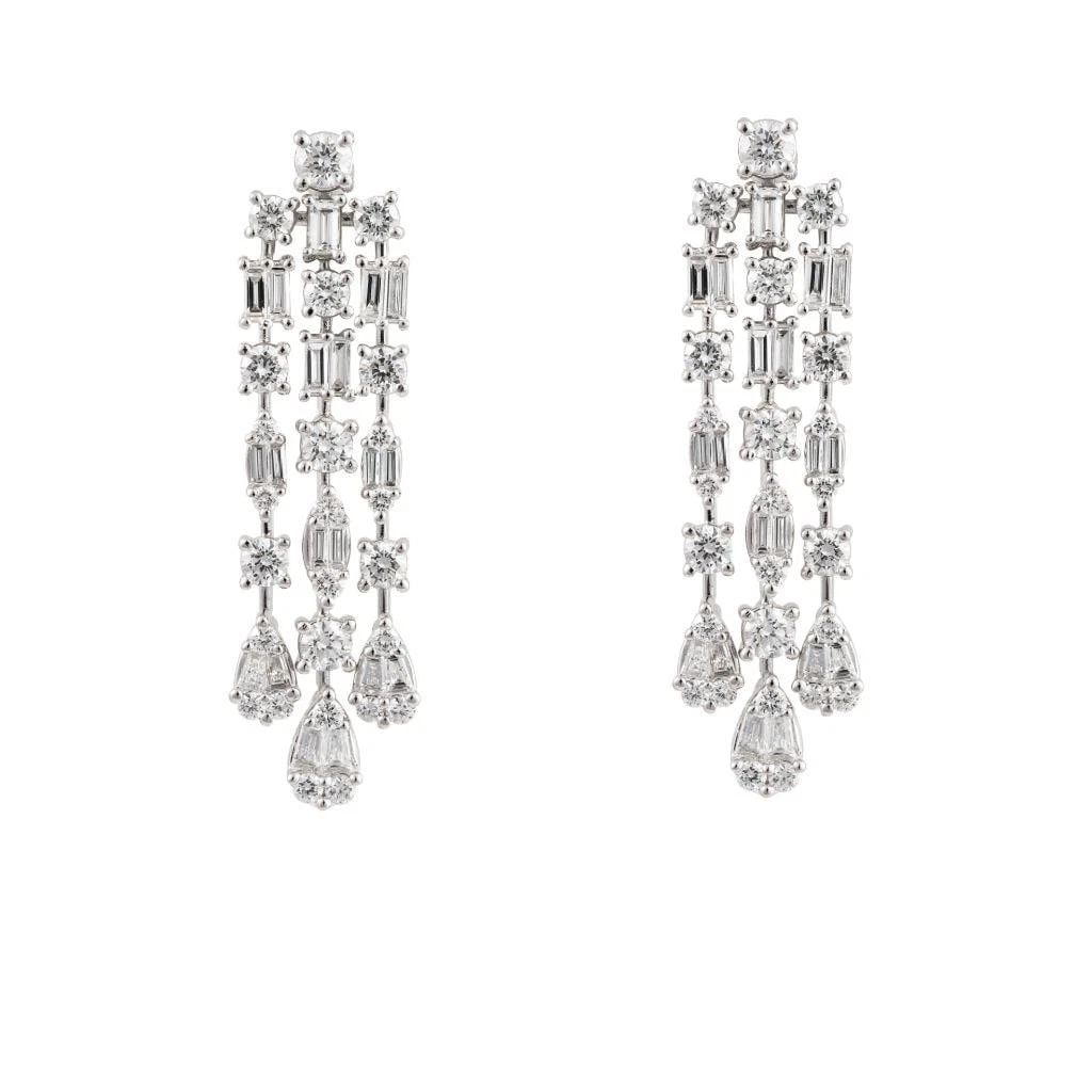 IMPORTANT18KT DIAMOND CHANDELIER DROP EARRINGS (1 of 2)