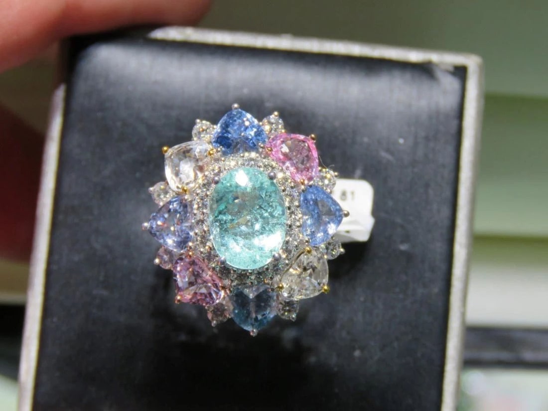 CLEARANCE! NWT $22,000 18KT FANCY LARGE PARAIBA COLORFUL SAPPHIRE DIAMOND RING: CLEARANCE! NWT $22,000 18KT FANCY LARGE PARAIBA COLORFUL SAPPHIRE DIAMOND RING The Following Item we are offering is a Rare Important Spectacular and Brilliant 18KT Gold Large Gorgeous Fancy Paraiba a
