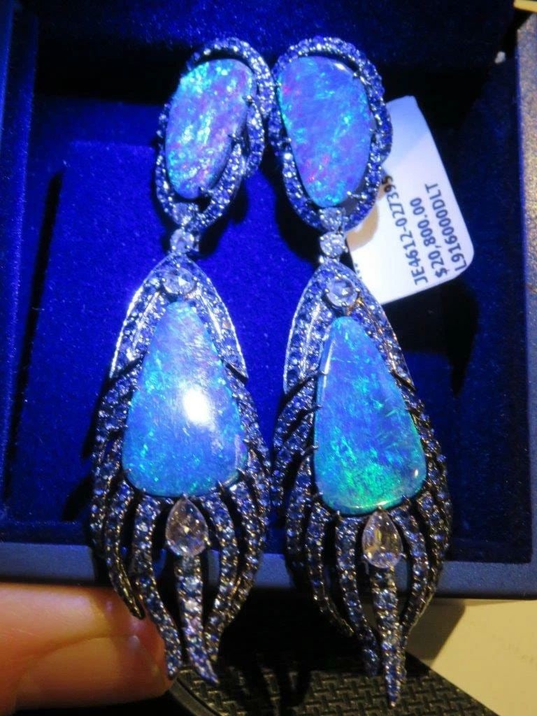18KT GOLD RARE GORGEOUS BLACK OPAL SAPPHIRE EARRINGS (1 of 2)