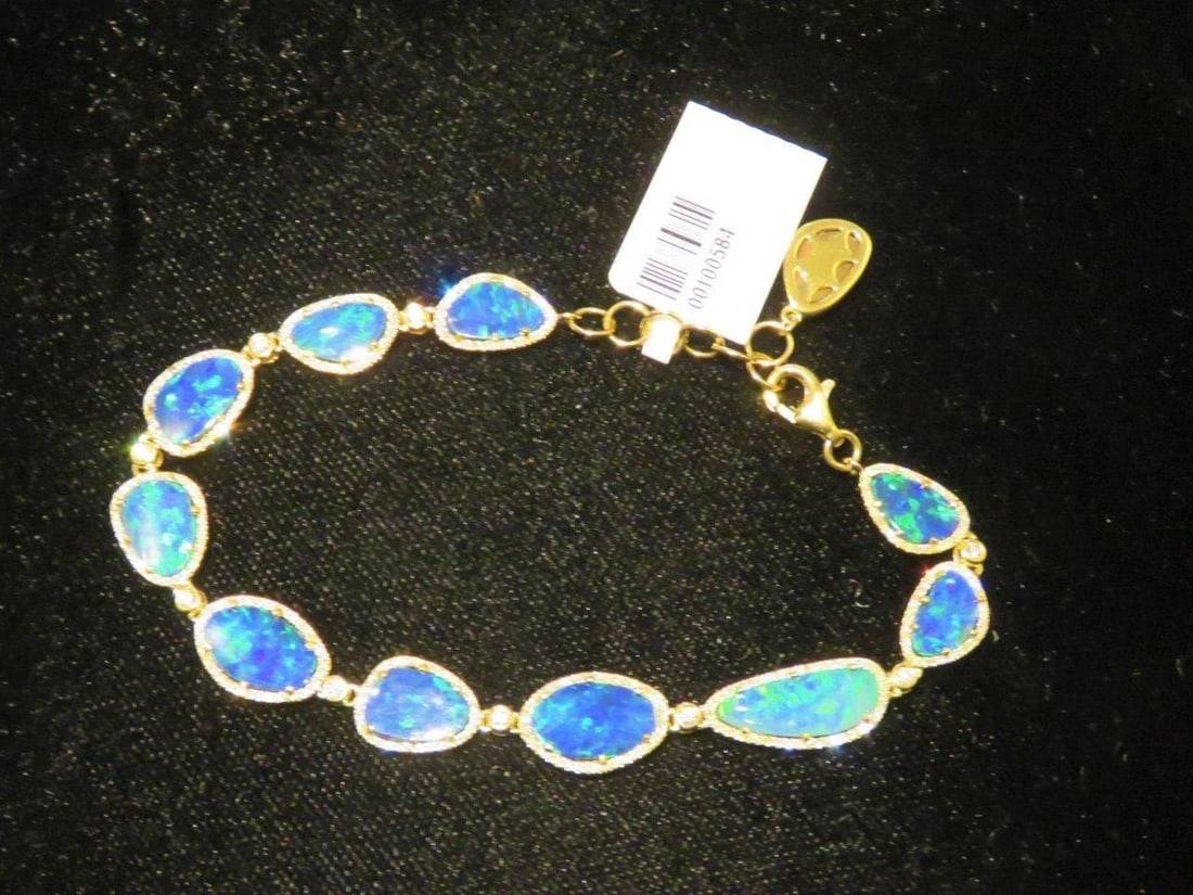 18KT BLACK OPAL DIAMOND BRACELET (1 of 2)