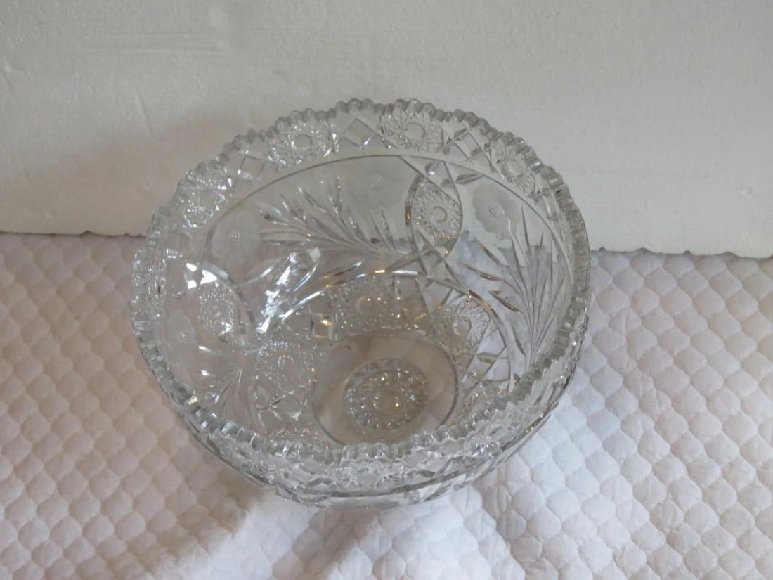 MAGNIFICENT 19TH C DORFLINGER CRYSTAL ETCHED GLASS LARGE CENTERPIECE PUNCH BOWL (1 of 2)