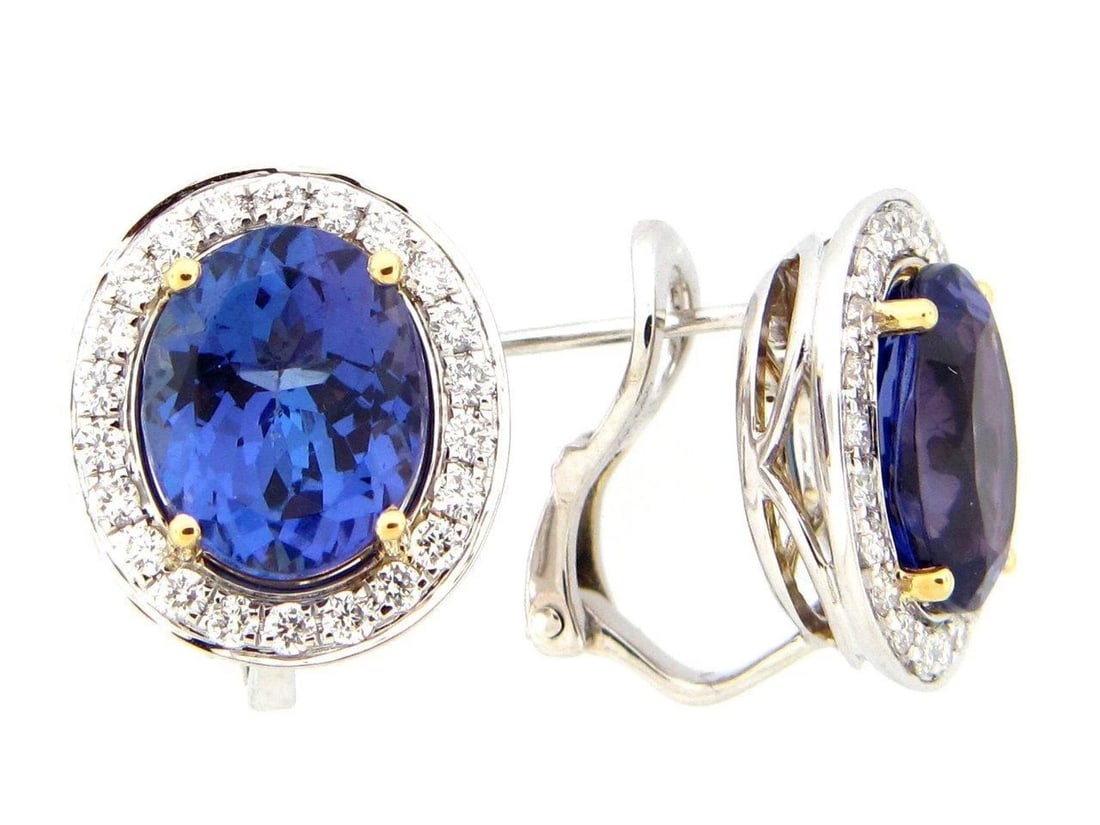 18KT GOLD 7.5CT TANZANITE DIAMOND EARRINGS: 18KT GOLD 7.5CT TANZANITE DIAMOND EARRINGS 18KT GOLD 7.5CT TANZANITE DIAMOND EARRINGS The Following Items we are offering is a Rare Important Radiant 18KT Gold Two Tone Gold Large Tanzanite and Diamon