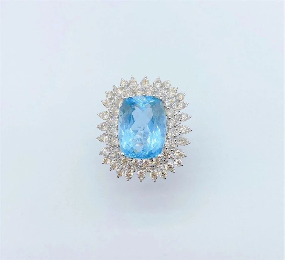 18KT GORGEOUS LARGE 15CT EMERALD CUT GEM APATITE DIAMOND RING (1 of 2)