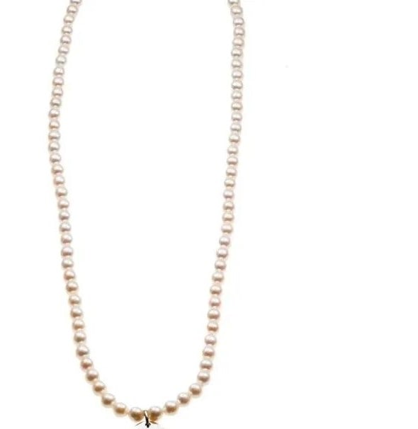 TIFFANY & CO. SUPREME FRESHWATER PEARL 925 LENGTH 51CM NECKLACE PRE OWNED: TIFFANY & CO. SUPREME FRESHWATER PEARL 925 LENGTH 51CM NECKLACE PRE OWNED Item Description Brand : Tiffany & Co.Weight: 28.6gSize: 51cm Pearl 5.5-6.0mmMaterial: SV925Accessories: NoneCondition: Used N