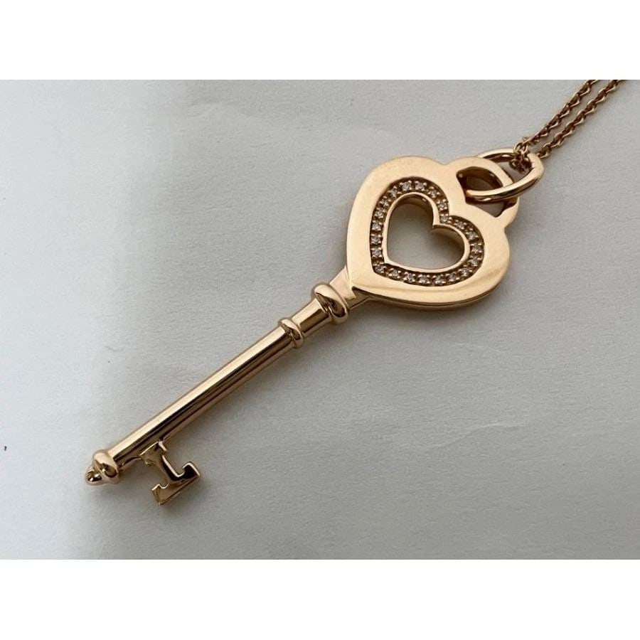 TIFFANY & CO. HEART KEY DIAMOND K18PG LENGTH 45CM NECKLACE PRE OWNED: TIFFANY & CO. HEART KEY DIAMOND K18PG LENGTH 45CM NECKLACE PRE OWNED Item Description Brand Tiffany & Co. Product Description Diamond heart key pendant necklace.Material and color 750 K18 Diamond/Pink