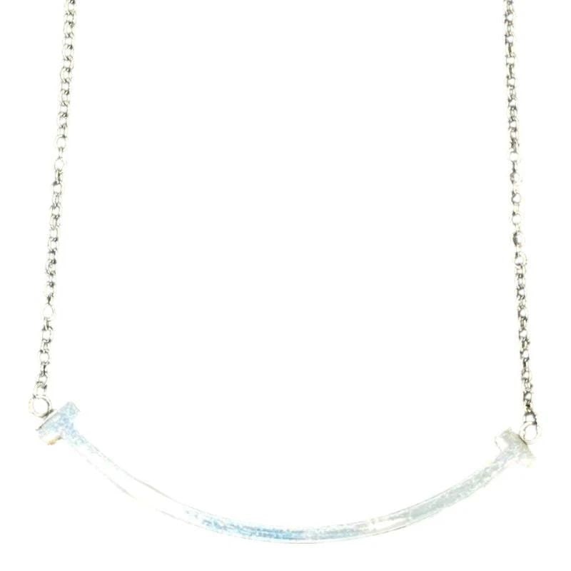 TIFFANY & CO. T SMILE 750 WHITE GOLD LENGTH 43CM NECKLACE PRE OWNED: TIFFANY & CO. T SMILE 750 WHITE GOLD LENGTH 43CM NECKLACE PRE OWNED Item Description Brand TIFFANY & CO.Product Name T Smile Necklace Smallmaterial 750WGcolor Silversubject Women'ssize Length: Approx.