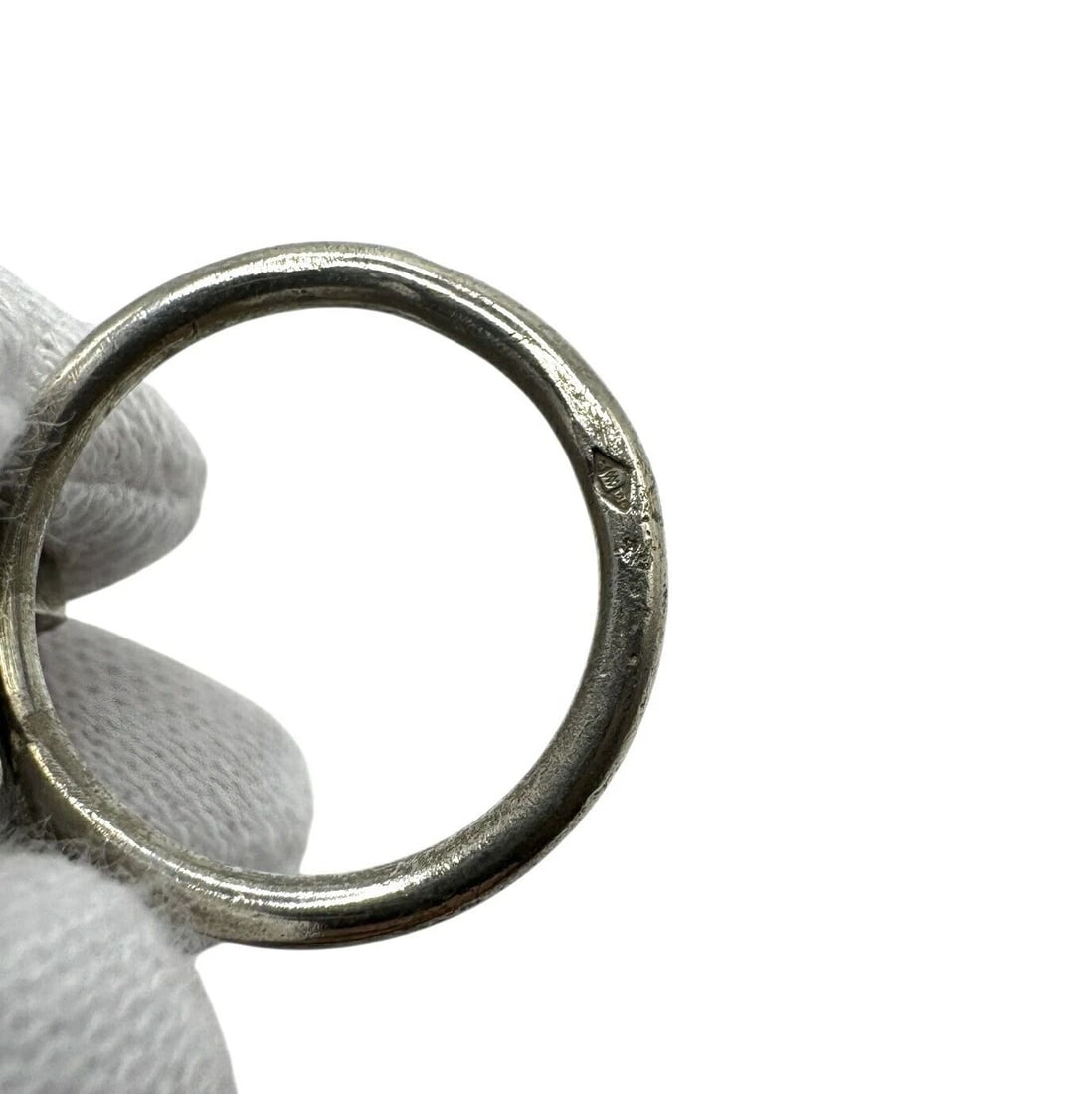 HERMES H MOTIF US SIZE NO. 4.5 SILVER 800 RINGS: HERMES H MOTIF US SIZE NO. 4.5 SILVER 800 RINGS Item Description Description of Item[Era] 1960s[US Size] No. 4.5[Material] Ag800[Weight] 6.71g[Color] Silver[Accessories] BoxCountry/Region of Manufactu