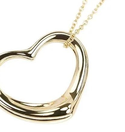 TIFFANY & CO. OPEN HEART ELSA PERETTI 46.5CM LENGTH NECKLACE PRE OWNED: TIFFANY & CO. OPEN HEART ELSA PERETTI 46.5CM LENGTH NECKLACE PRE OWNED TIFFANY & CO. OPEN HEART ELSA PERETTI 46.5CM LENGTH NECKLACE PRE OWNED Item Description Brand: Tiffany & Co. Product Name: Tiffan