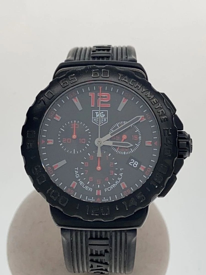 TAG HEUER FORMULA 1 QUARTZ CAU111A MEN'S WATCH (1 of 2)