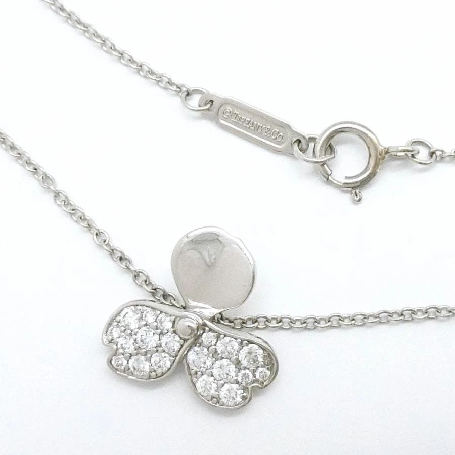 TIFFANY & CO. PETAL FLOWER PT950 DIAMOND LENGTH 17.5 CM BRACELET PRE OWNED B1220: TIFFANY & CO. PETAL FLOWER PT950 DIAMOND LENGTH 17.5 CM BRACELET PRE OWNED B1220 Item Description ?Product Name?Tiffany& Co. PT950 Paper Flower Diamond Bracelet ?Material: PT950 (Platinum) ? Center St