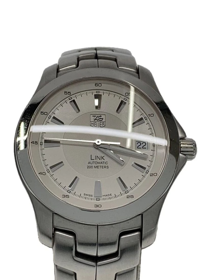 TAG HEUER LINK MEN'S WATCH: TAG HEUER LINK MEN'S WATCH TAG HEUER LINK MEN'S WATCH Item Description Condition: Used, Grade B Slight signs of wear Product Description: While there is some wear, there is no damage or staining, and