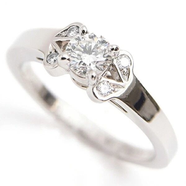 CARTIER BALLERINA DIAMOND D0.30CT US SIZE NO. 5 PT950 RING PRE OWNED: CARTIER BALLERINA DIAMOND D0.30CT US SIZE NO. 5 PT950 RING PRE OWNED Item Description Description of Itembrand CartierProduct name Ballerina Diamond Ringserial S-----material PT950Weight 5.0gaccessori