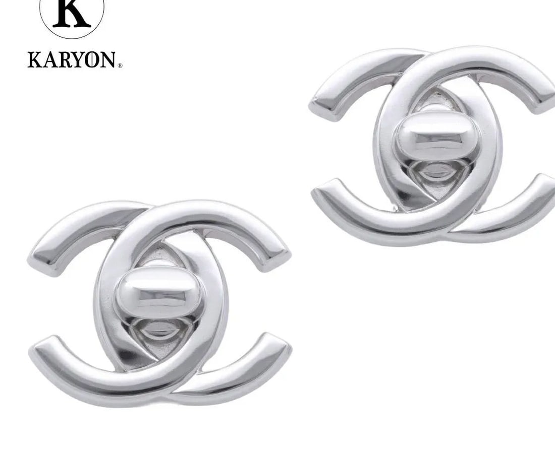 CHANEL COCO MARK TURNLOCK ALLOY SILVER 96A EARRINGS: CHANEL COCO MARK TURNLOCK ALLOY SILVER 96A EARRINGS CHANEL COCO MARK TURNLOCK ALLOY SILVER 96A EARRINGS Item Description Description of Item brand CHANEL Product name Cocomark Turn Lock Genre earrings