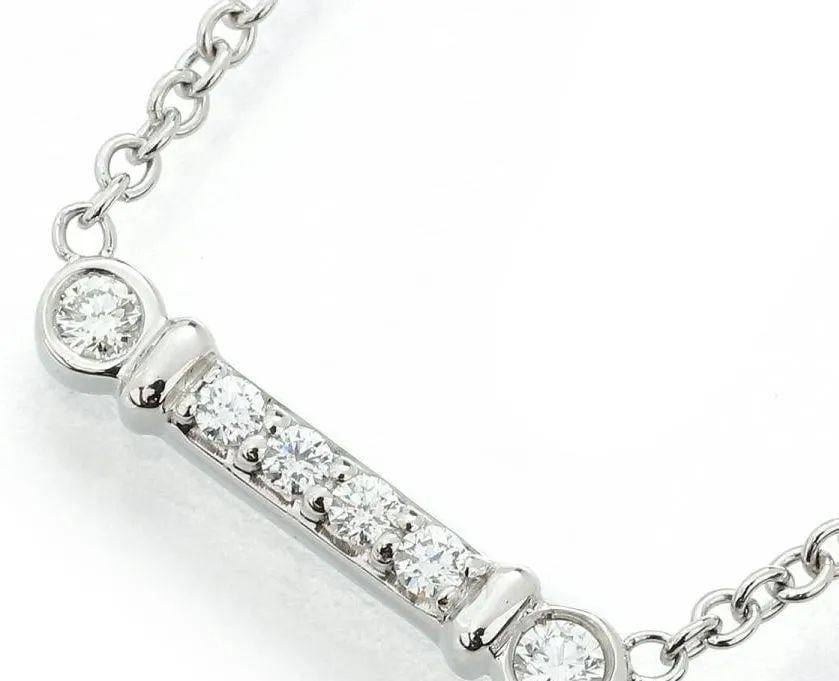TIFFANY & CO. FLEUR DE LIS DIAMOND PT950 LENGTH 41CM NECKLACE PRE OWNED: TIFFANY & CO. FLEUR DE LIS DIAMOND PT950 LENGTH 41CM NECKLACE PRE OWNED TIFFANY & CO. FLEUR DE LIS DIAMOND PT950 LENGTH 41CM NECKLACE PRE OWNED Item Description [Brand] TIFFANY & Co. [Product Name] Ti