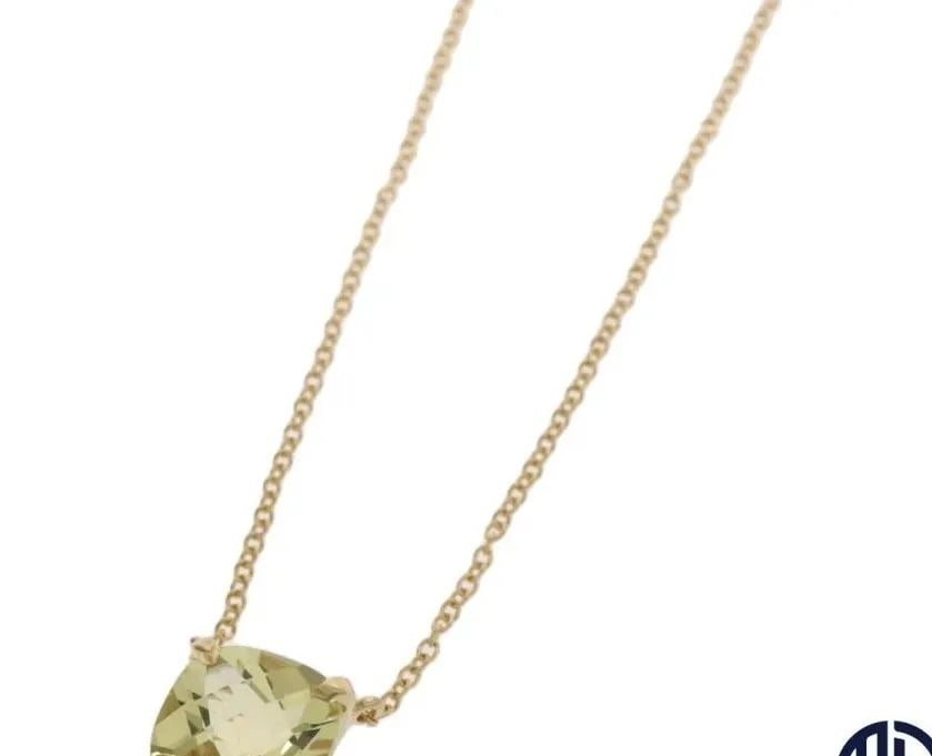 TIFFANY & CO. GREEN SPARKLER QUARTZ 750YG LENGTH 40CM NECKLACE PRE OWNED: TIFFANY & CO. GREEN SPARKLER QUARTZ 750YG LENGTH 40CM NECKLACE PRE OWNED TIFFANY & CO. GREEN SPARKLER QUARTZ 750YG LENGTH 40CM NECKLACE PRE OWNED Item Description Brand name : TIFFANY & CO. Model numb