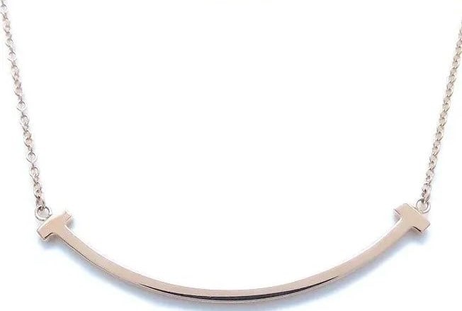 TIFFANY&CO. T SMILE NECKLACE SMALL 750 K18 ROSE GOLD PINK GOLD 49CM/53.5CM Y1007: TIFFANY&CO. T SMILE NECKLACE SMALL 750 K18 ROSE GOLD PINK GOLD 49CM/53.5CM Y1007 Item Description Condition: Pre-owned, Rank AThis item is in good condition with minimal signs of use.There are some sm
