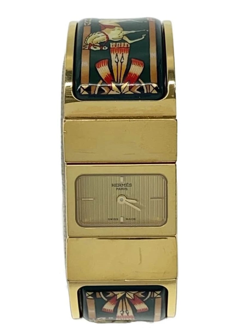 HERMES LOQUET QUARTZ LO1.201 WOMEN'S WATCH: HERMES LOQUET QUARTZ LO1.201 WOMEN'S WATCH Item Description Condition: Used (B)Slight signs of useProduct DetailsModel Number: -Notes:Not waterproofDimensions (cm):Case Height: 2.9cmCase Width: 1.9cmD
