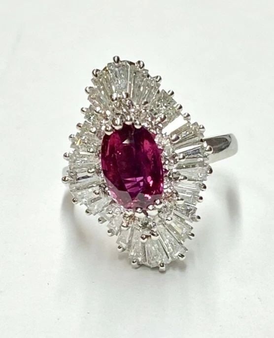 WOMEN'S PLATINUM RING/PENDANT WITH 4CTS DIAMONDS AND 2CT NATURAL RUBY SIZE 7.25 (1 of 2)