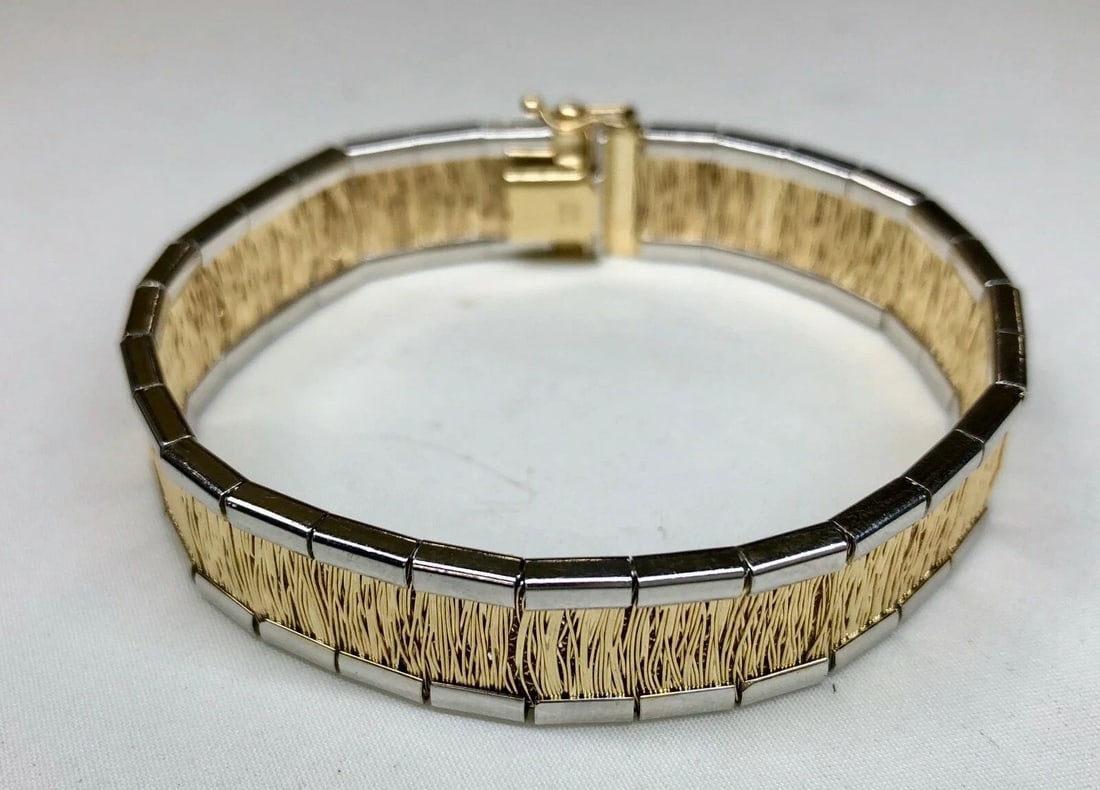 14K WHITE/YELLOW GOLD BRACELET, MADE IN ITALY 31.1 GRAMS (1 of 2)