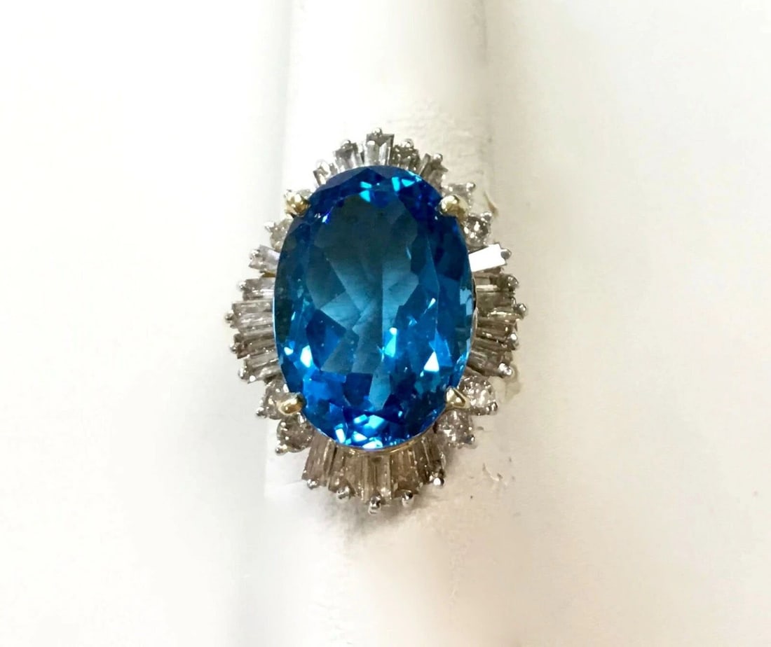 14K YELLOW GOLD RING WITH 17CT BLUE TOPAZ AND 1.5CTS NATURAL DIAMONDS 10.7 GRAMS (1 of 2)