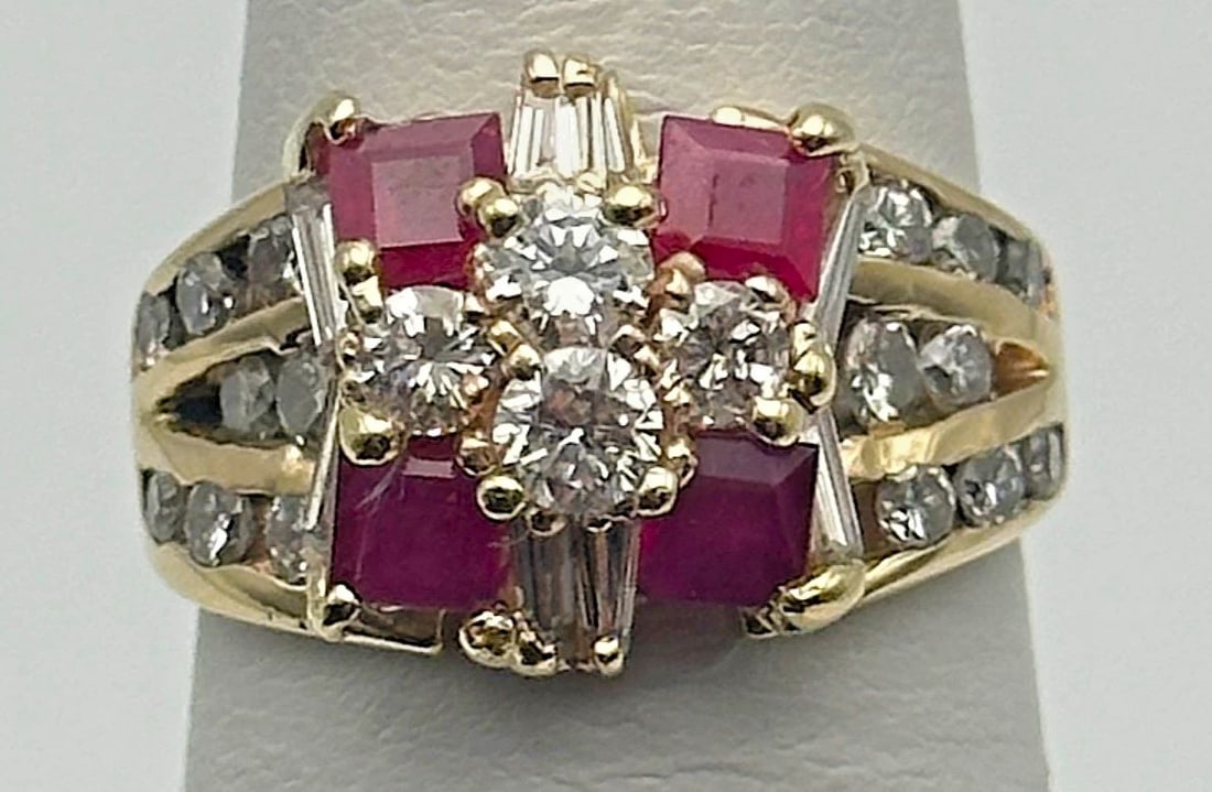 14K GOLD RING WITH 1CTS OF NATURAL RUBIES AND 1.1CTS OF DIAMONDS SIZE: 5.75 (1 of 2)