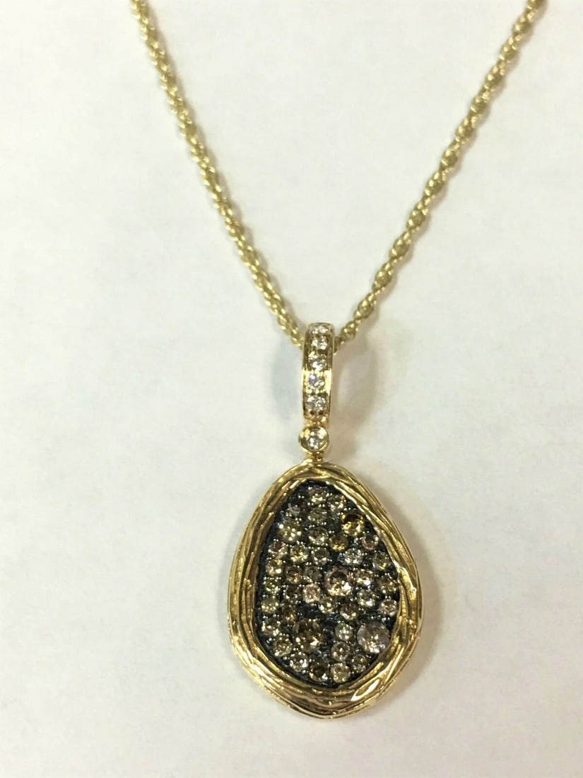 14K GOLD ALLISON KAUFMAN PENDANT WITH MULTICOLORED DIAMONDS AND GOLD NECKLACE: 14K GOLD ALLISON KAUFMAN PENDANT WITH MULTICOLORED DIAMONDS AND GOLD NECKLACE 14k Gold Allison Kaufman Pendant with multicolored Diamonds and Gold Necklace You are bidding on a 14k Gold Allison Kaufma