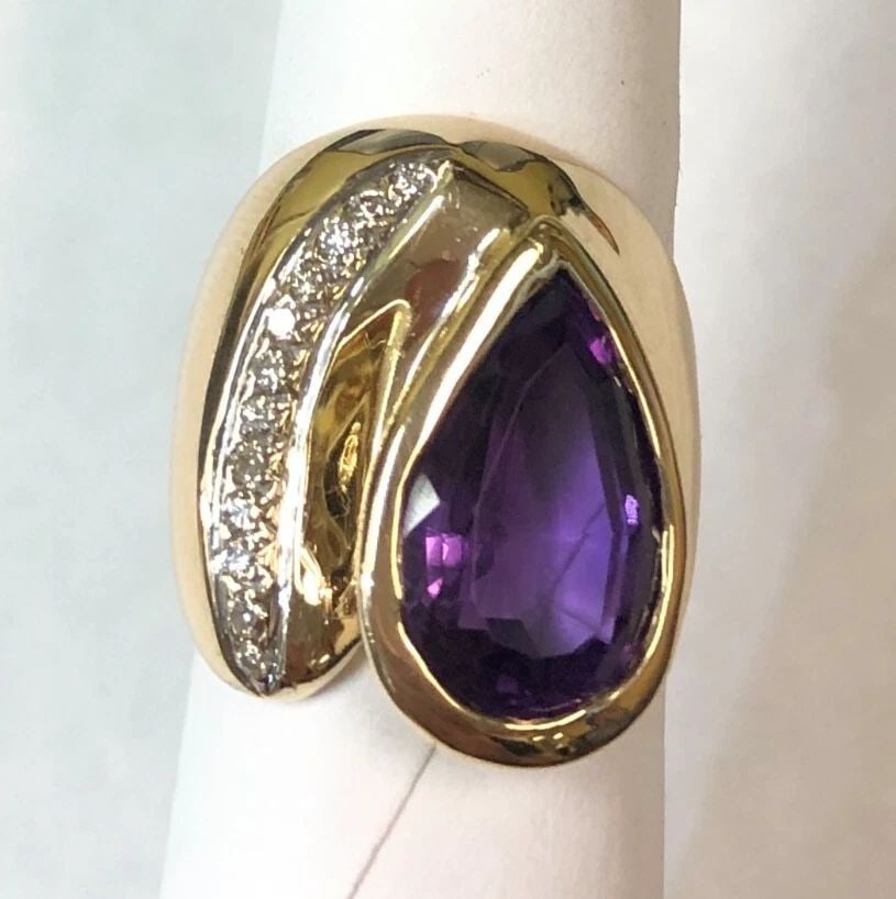 14K GOLD RING SET WITH 5.75CT PEAR AMETHYST AND DIAMONDS (SIZE: 6.5) 11.8 GRAMS (1 of 2)