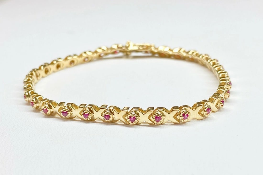 14K YELLOW GOLD LINK BRACELET WITH THIRTY NATURAL RUBIES 7 INCHES 8.8G (1 of 2)