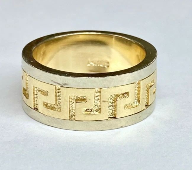 14K TWO-TONE WHITE/YELLOW GOLD BAND (SIZE 7) GREEK DESIGN 8.6MM 10.6 GRAMS (1 of 2)
