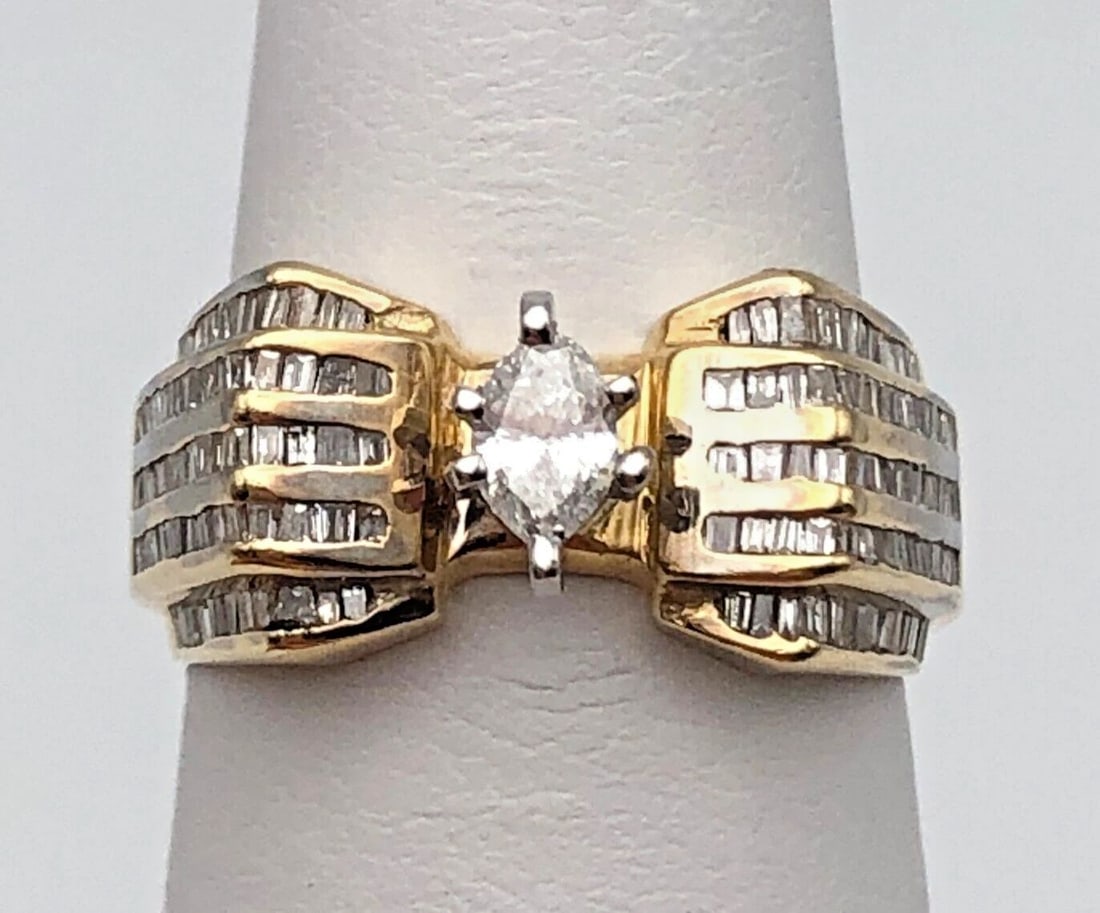 14K GOLD RING SET WITH 1.08CTS OF MARQUISE/BAGUETTE NATURAL DIAMONDS SIZE: 6.75 (1 of 2)