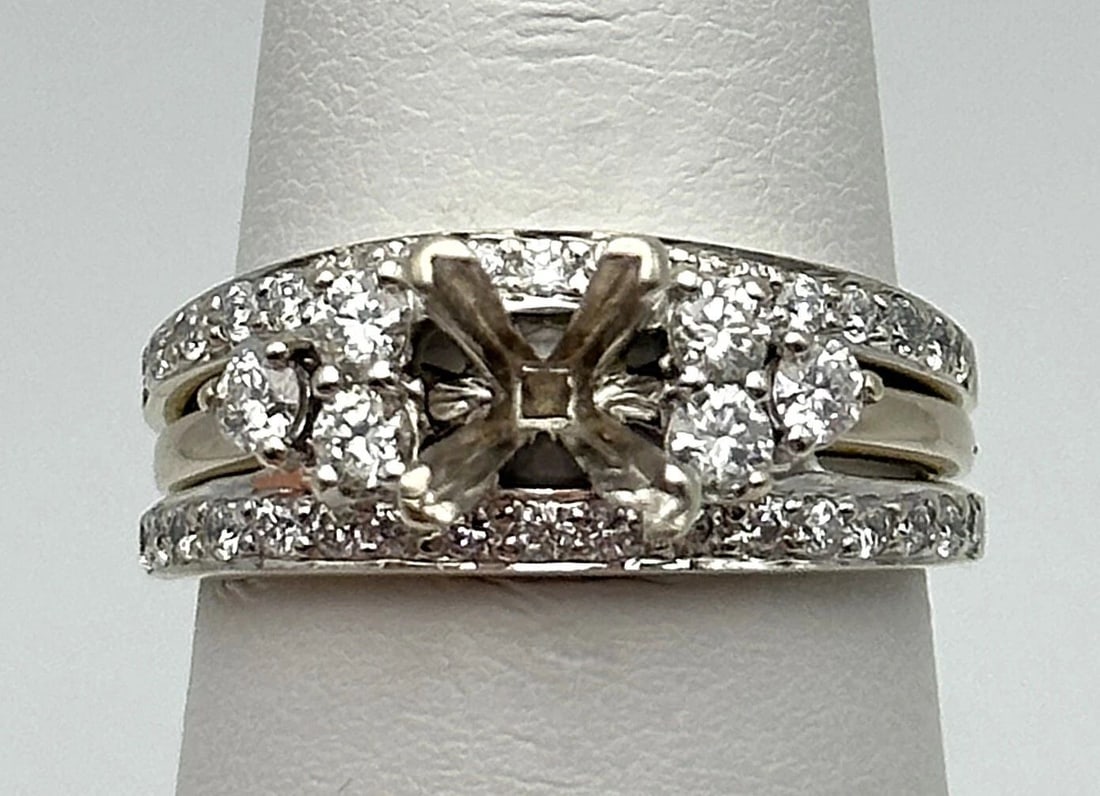 14K WHITE GOLD THREE RING WEDDING SET (EMPTY CENTER) 1.04CTW DIAMONDS SIZE: 7.25: 14k White Gold Three Ring Wedding Set (Empty Center) 1.04cts Diamonds Condition: Pre-owned, has been polished by us but has some minor scuffs/scratches from being moved around in our inventory Materia