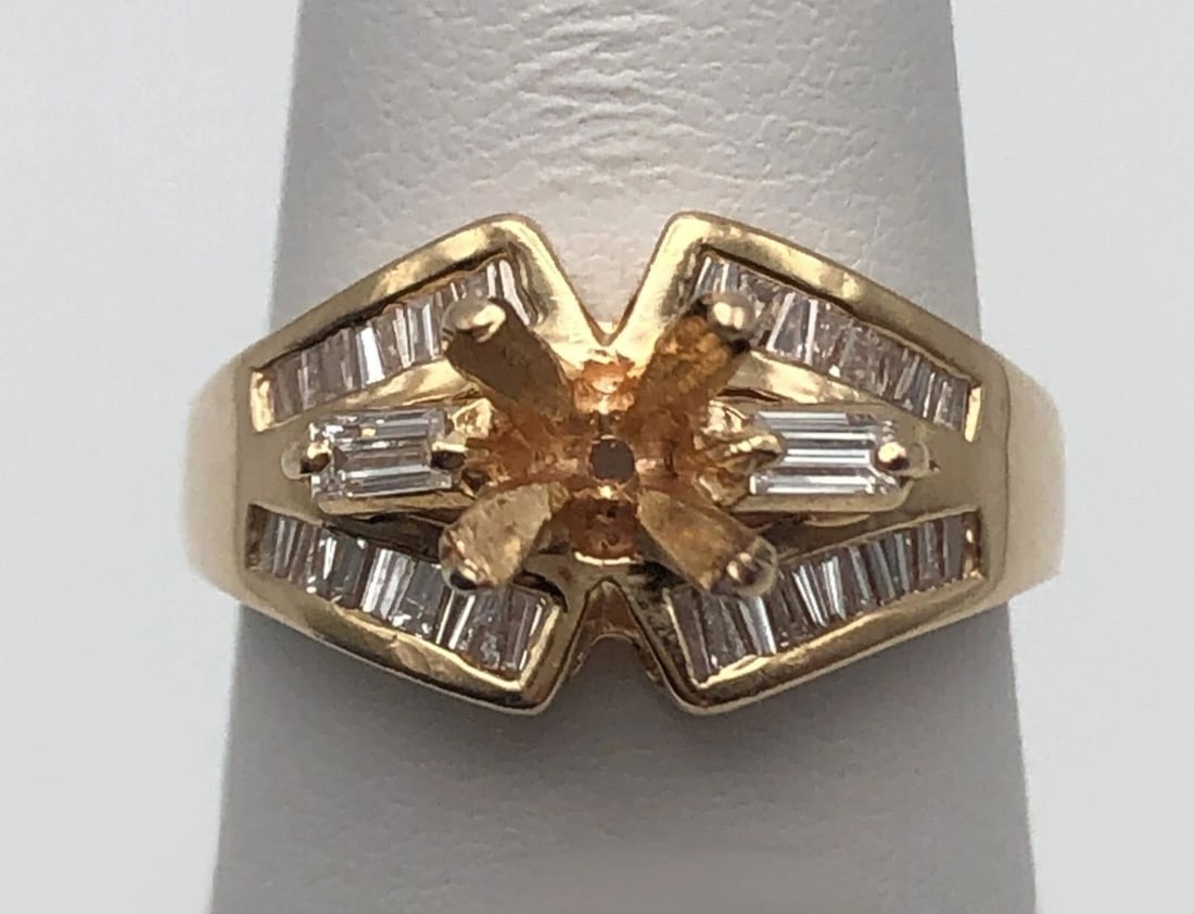 18K GOLD RING SEMI-MOUNT WITH 0.64CTS NATURAL DIAMONDS (SIZE: 7) 6.3 GRAMS (1 of 2)