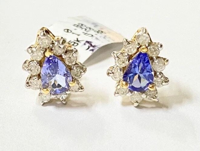 WOMEN'S 18K YELLOW GOLD EARRINGS WITH 1.20CTS TANZANITE AND 0.80CTS DIAMONDS (1 of 2)