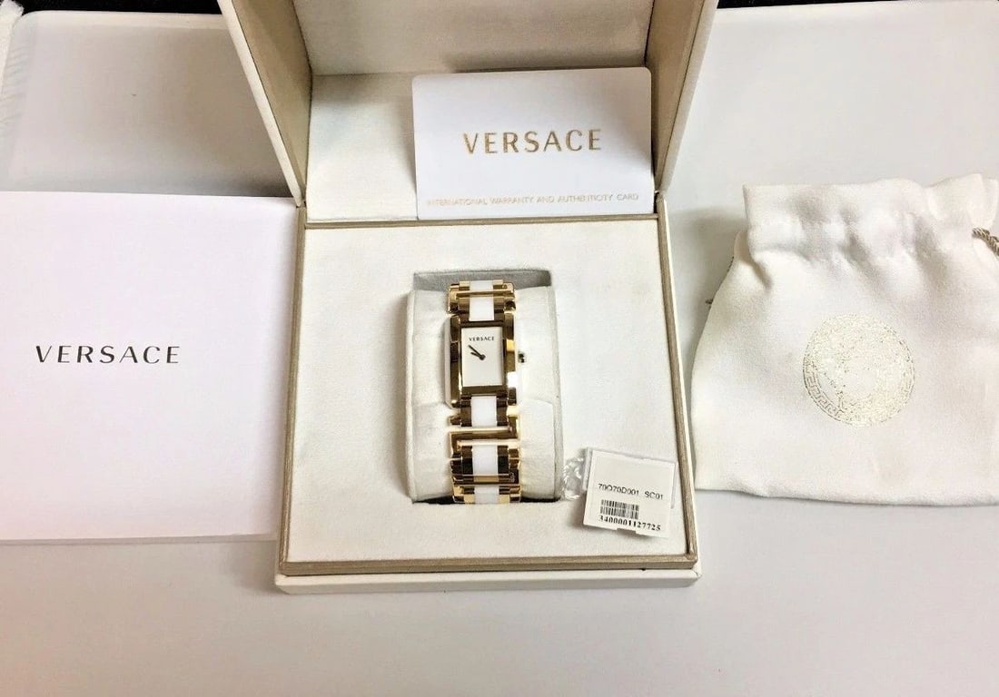 NEW!! WOMEN'S VERSACE 70Q70D001SC01 WITH BOX, PAPERS AND TAGS: NEW!! Women's Versace 70Q70D001SC01 with Box, Papers and Tags You are bidding on a NEW!! Women's Versace 70Q70D001SC01 with Box, Papers and Tags. Tag price ($2199.99) The watch is in excellent working