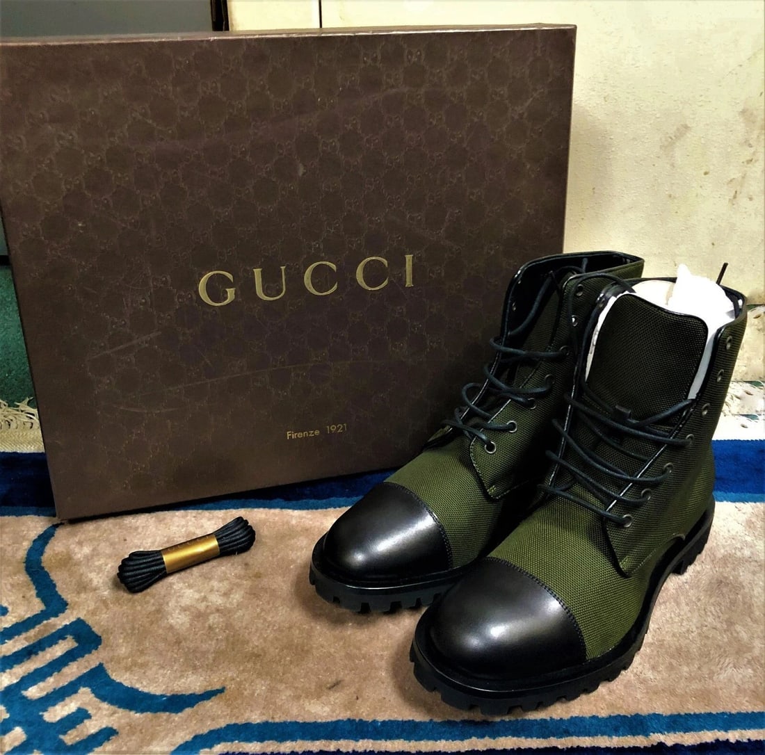 GUCCI LIGHT WEIGHT ARMY COMBAT BOOTS (SIZE: 8): GUCCI LIGHT WEIGHT ARMY COMBAT BOOTS (SIZE: 8) Gucci Light Weight Army Combat Boots You are bidding on a Gucci Light Weight Army Combat Boots. The boots have been fully checked and inspected by our in