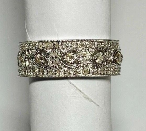NEW WOMEN'S14K WHITE GOLD HEART BAND WITH 0.70CTS DIAMONDS (SIZE 7) 7.2 GRAMS (1 of 2)