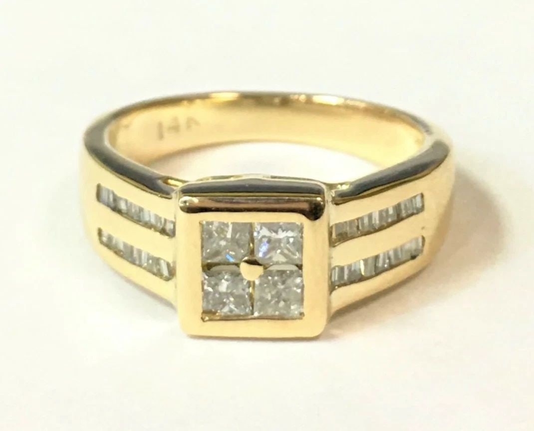 14K YELLOW GOLD RING WITH PRINCESS AND BAGUETTE DIAMONDS 0.66CTW SIZE 6.5 (1 of 2)
