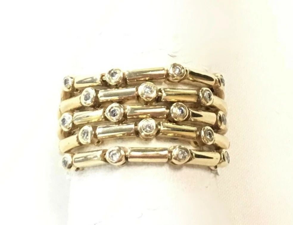 14K YELLOW GOLD LAYERED STYLE RING WITH 0.15CTS OF DIAMONDS SIZE: 6.5 7.4G (1 of 2)