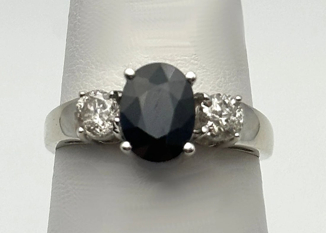 14K WHITE GOLD RING SET WITH NATURAL SAPPHIRE AND 0.40CTS OF DIAMONDS SIZE: 7.25 (1 of 2)