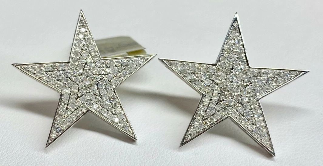 10K WHITE GOLD STAR EARRINGS WITH 1.40CTS OF DIAMONDS, SCREW BACK 4.5G (1 of 2)