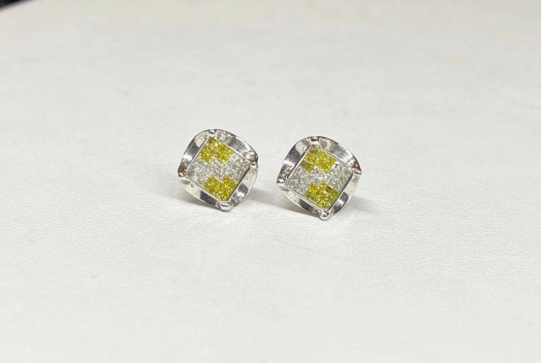 14K WHITE GOLD EARRINGS WITH YELLOW AND WHITE DIAMONDS (1 of 2)