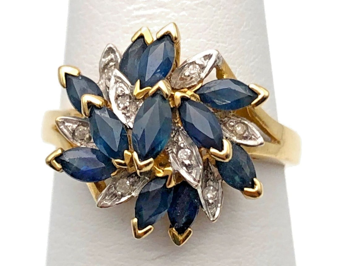 14K GOLD FLORAL CLUSTER RING WITH SAPPHIRES AND 0.04CTS OF DIAMONDS SIZE: 6.5 (1 of 2)