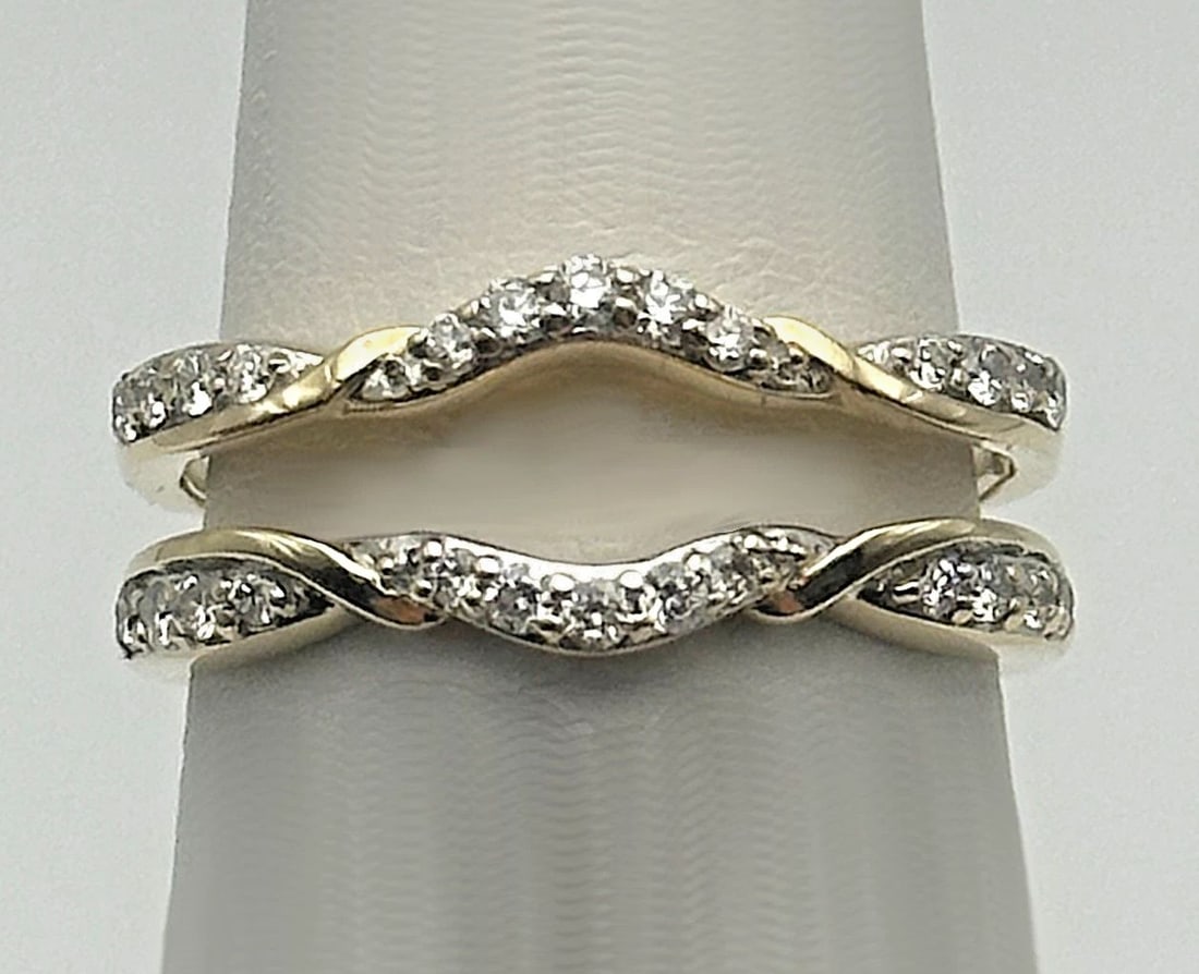 14K GOLD SOLITAIRE ENHANCER RING, WITH 0.25CTS OF NATURAL DIAMONDS SIZE: 7 (1 of 2)